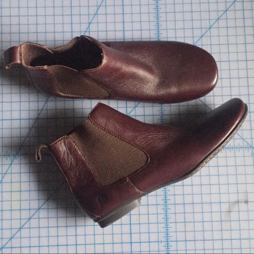 Born Chelsea boots (leather)